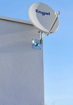 Antenne satellite tête universelle simple - 1 sortie ø 60 cm^Engel Hot