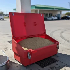 Bac à sable incendie/ à sel de déneigement 100l + grenouillères + cadenas^Plast'Up Rotomoulage