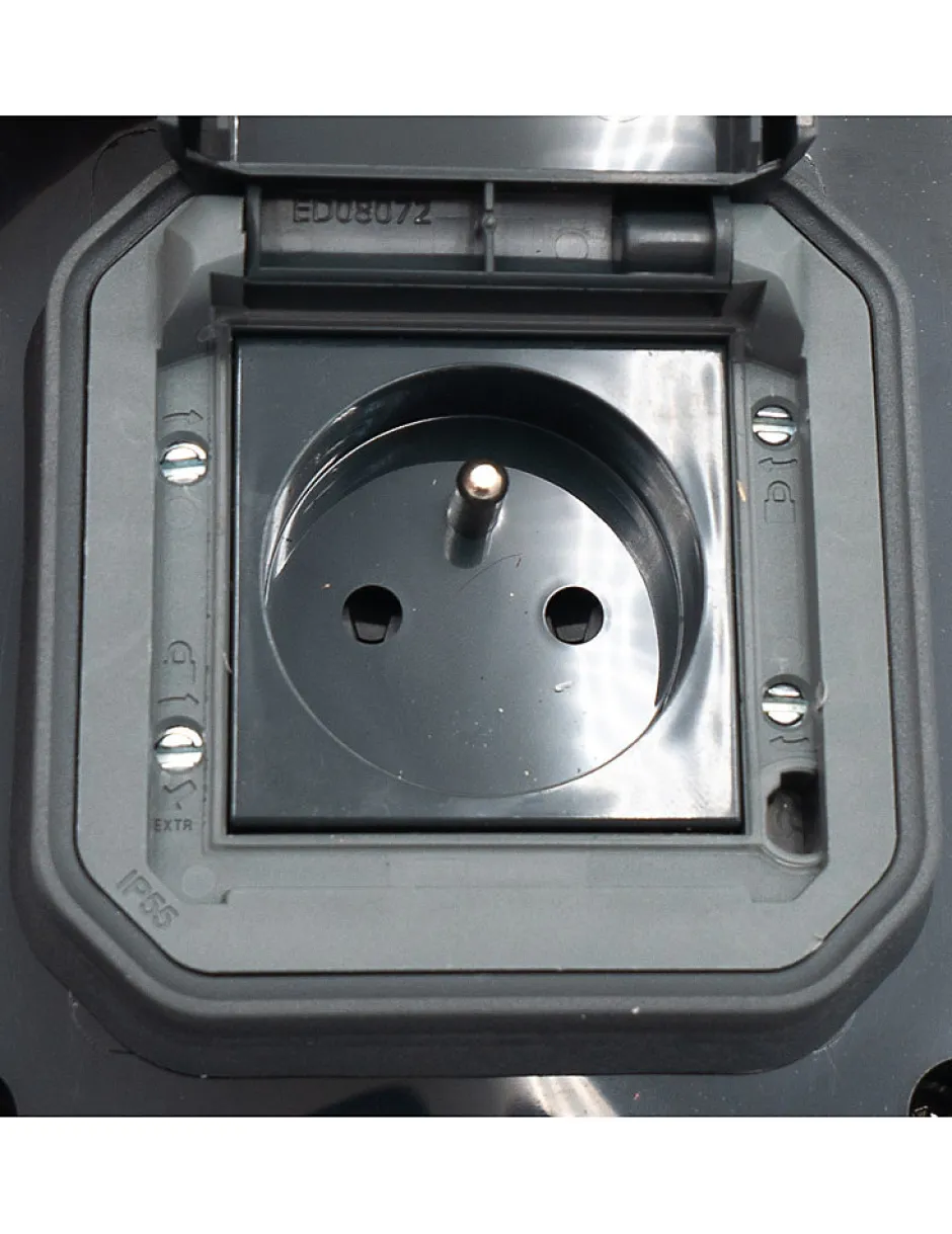 Borne De Recharge Avec Horloge équipée D'une Prise Green'up Complète Avec Protections^Carré Rouge Discount