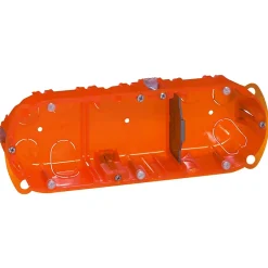 Boîte d'encastrement triple multimatériaux P. 40 mm^Legrand