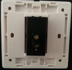 Bouton poussoir "sonnette" se1^BT SECURITY