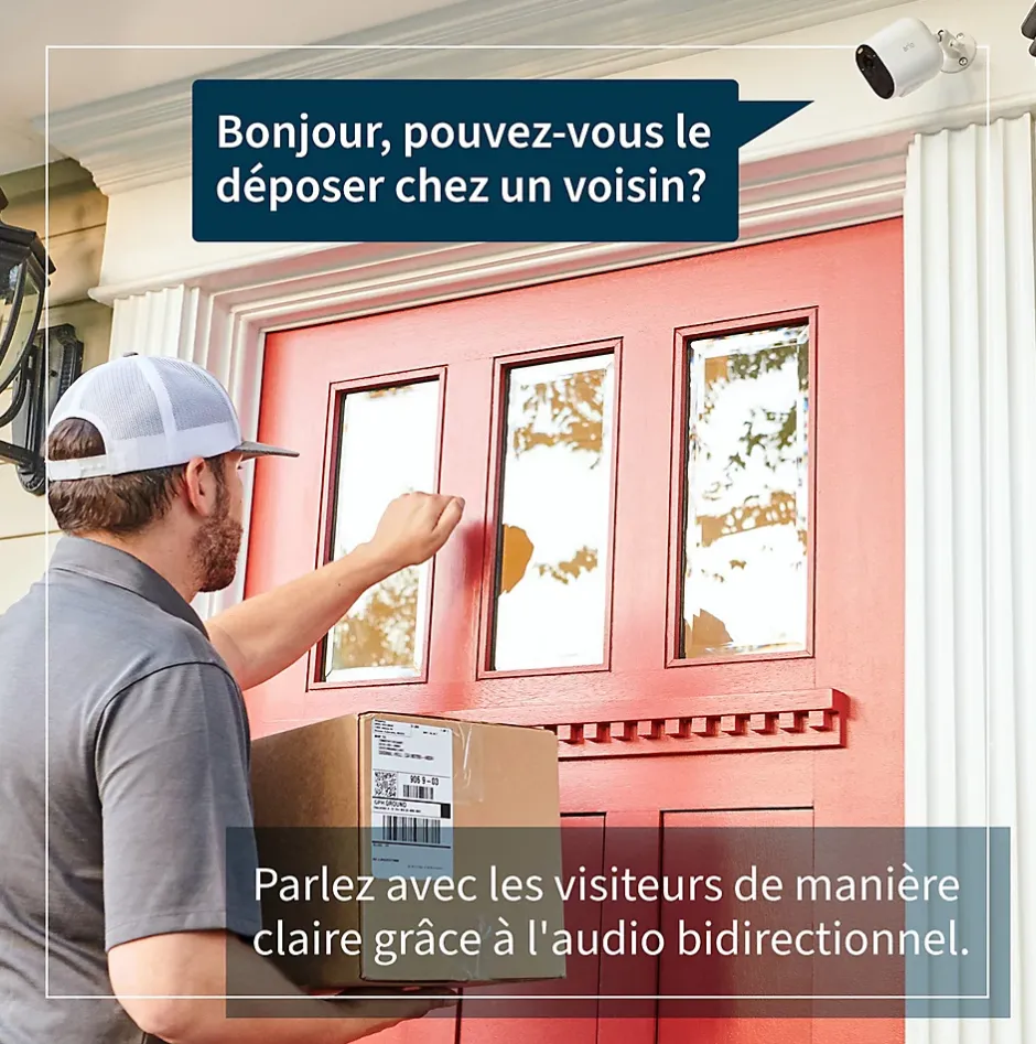 Caméra de vidéosurveillance sans fil Essential Spotlight 1080p blanche, lot de 3^Arlo New