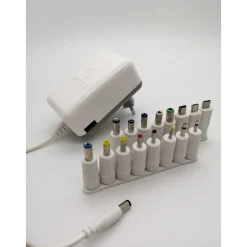 Chargeur universel Watt&Co 2000mA 16 connecteurs + USB-Watt & Co Online