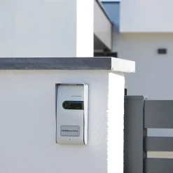 Écran vidéo filaire + bouton tactile pour l'extérieur filaire Jelbi^Blyss Outlet