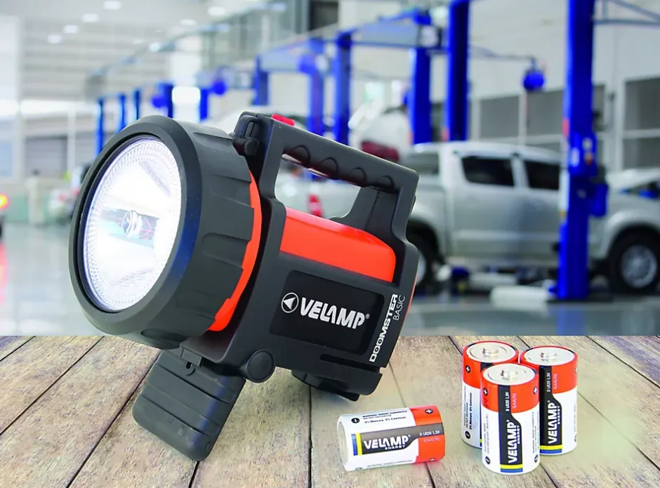 DOOMSTER BASIC: lanterne LED 1W à piles (4R25 ou 4D)^Velamp New