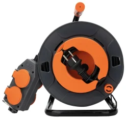 Enrouleur 4 prises déportées 30m - 2P+T 16A --Zenitech