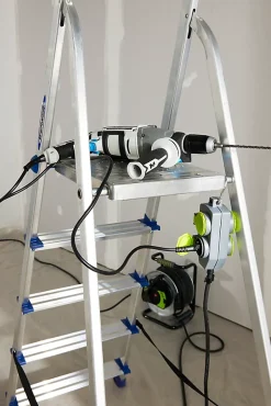 Enrouleur de chantier Diall 27/3M H07RNF 3G1 5mm²^Masterplug Discount