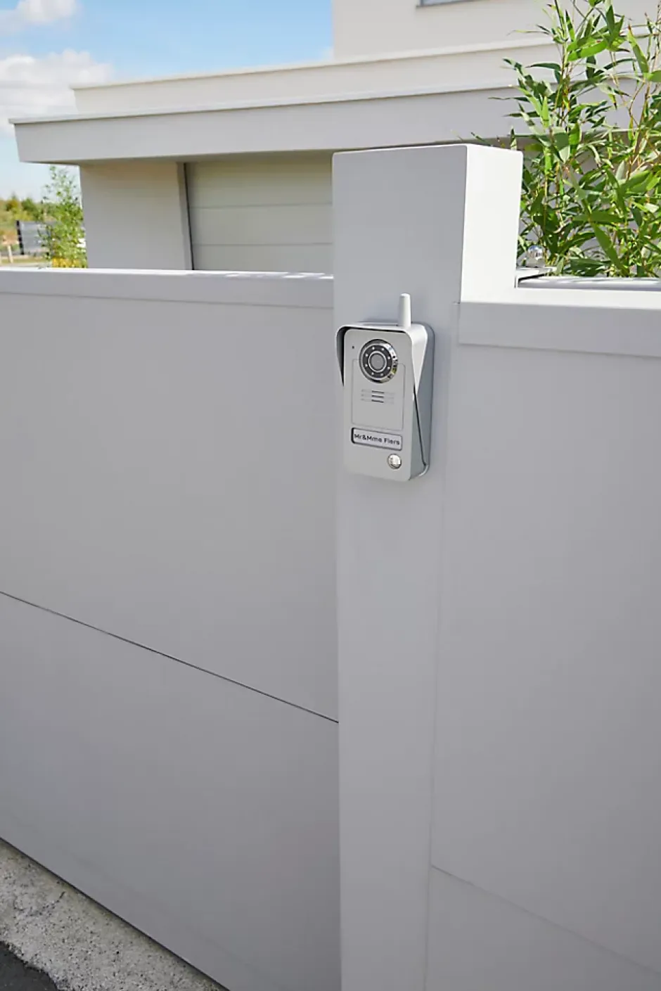 Ensemble interphone vidéo sans fil avec bouton pour l'extérieur Wolin^Blyss