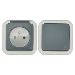 Ensemble 2 prises avec terre monobloc et 1 interrupteur va-et-vient étanche Malinn^Jacobsen Clearance