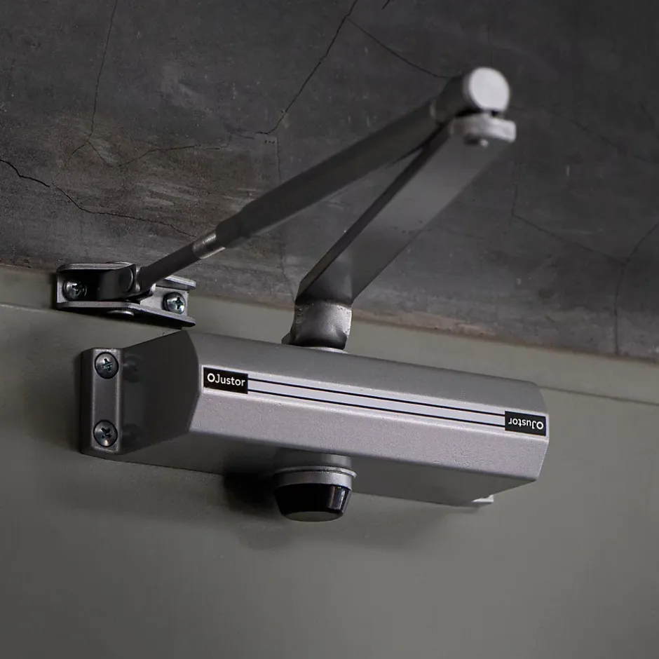 Ferme portes haute performance premium, Force réglable de 4 à 5, corps en Aluminium argent.^Hardwarexchange Best