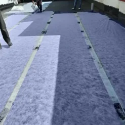 Feuille d'étanchéité Cumifelt pour terrasses (5mx1m) - Empêche les fuites d'eau sur les toitures, balcons couverts...-Antihumedades Sale