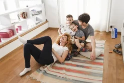 IRON LIGHT: Lampe portable rechargeable LED 250 lumen, anti coupures de courant^Velamp Best