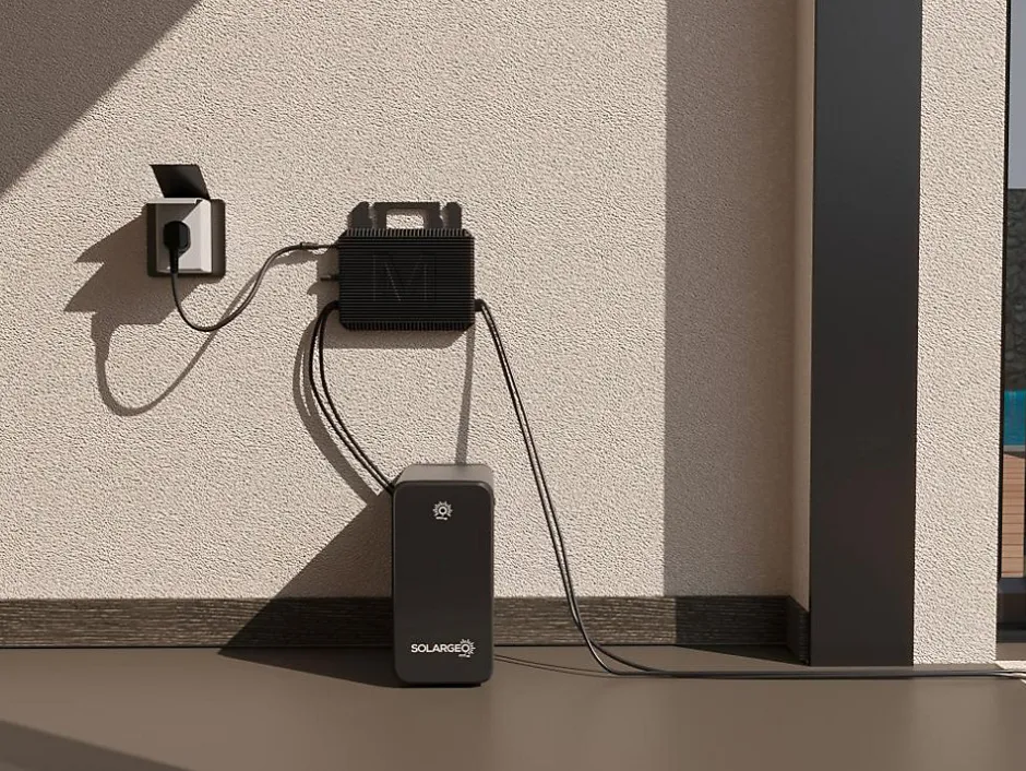 Kit Batterie solaire de stockage et micro-onduleur pour panneau Plug and Play - 800W - ECLERA^Vente-unique Best