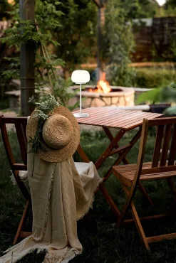 Lampe LED à accu/de table 'PINA' 30 cm de haut, en métal (blanc) et verre (blanc), LEDs intégrés, blanc chaud-Näve Clearance