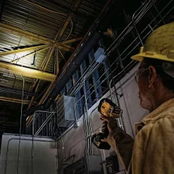 Lampe LED XR 18V (sans batterie ni chargeur) - - DCL043-XJ^DeWalt Sale