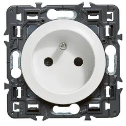 Mécanisme de prise de courant avec terre Céliane 16A blanc^Legrand Outlet
