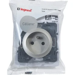 Mécanisme de prise de courant avec terre Céliane 16A titane^Legrand Online