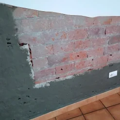 Mortier sec anti-sel (20 kg). Crée une couche isolante sur le mur qui empêche l'apparition de taches de sel causées par l'humidité-Idroless Sale