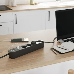 Multiprise 4 prises + 2 USB 1.5 m noire-Jacobsen Sale