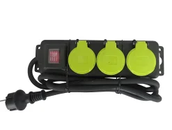 Multiprise avec interrupteur étanche 3 prises 1.5m^Diall Clearance