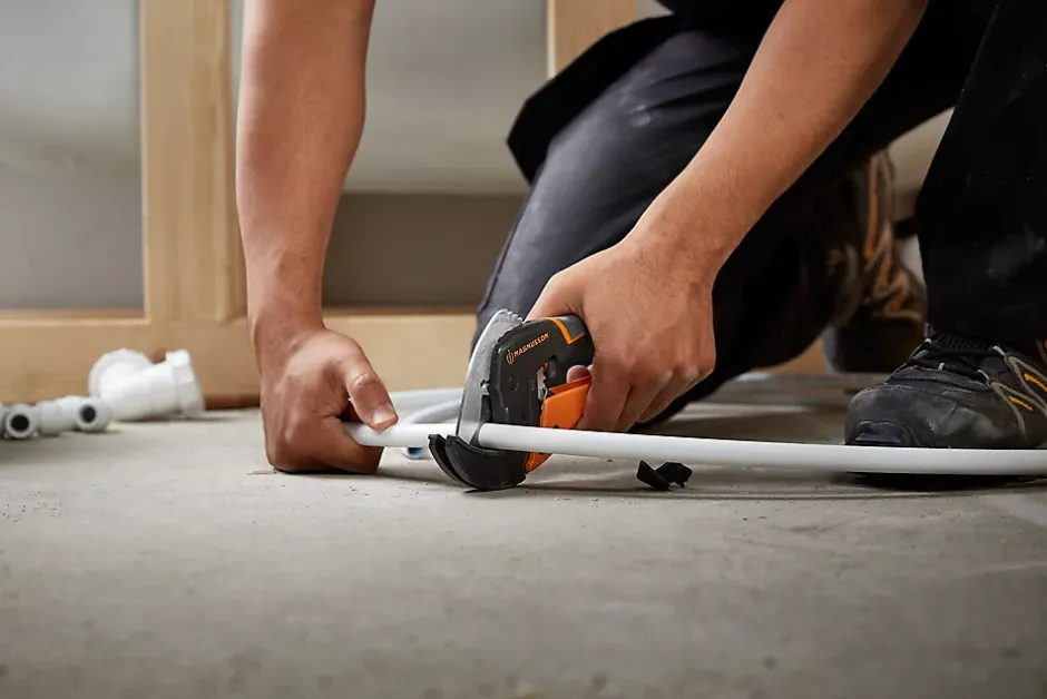 Pince coupe-tube 0/42 mm Aluminium-Magnusson