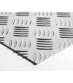 Plaque Aluminium Strié, ép. 2/3mm, Hauteur 70cm x Largeur 110cm^Alucouleur Discount