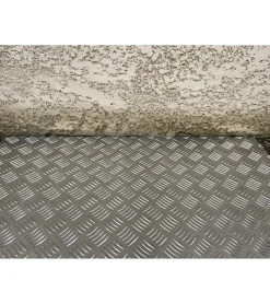 Plaque Aluminium Strié, ép. 2/3mm, Hauteur 40cm x Largeur 140cm^Alucouleur Discount