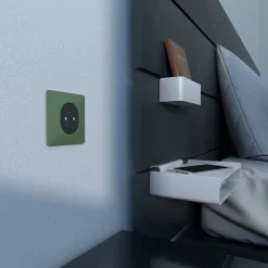 Plaque de finition 1 poste Ovalis S320702B coloris vert forêt l.87 x P.10 x H.87 mm^Schneider Electric Discount