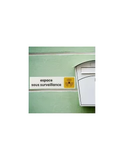 Plaque de signalisation Espace sous surveillance, plexiglass adhésif, 170x45mm --Thirard