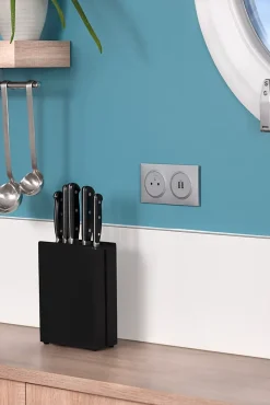 Prise 2 pôles + terre Dooxie aluminium carrée à composer^Legrand Clearance