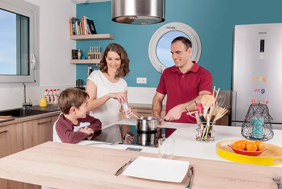 Prise avec terre affleurante Dooxie blanc carrée-Legrand Discount