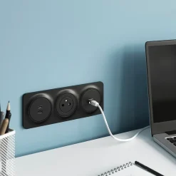 Prise avec terre Espen noir à composer + 1xUSB-A + 1xUSB-C^Jacobsen New