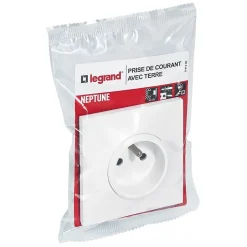 Prise de courant avec terre Neptune 0 913 30 couleur blanc 16 A 250 V-Legrand