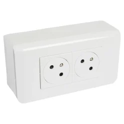 Prise deux pôles + terre Mosaïc en saillie, lot de 2^Legrand Online