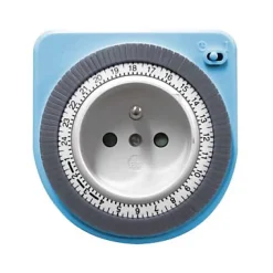 Prise programmable journalière Bleu-Otio