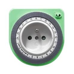 Prise programmable journalière Vert^Otio New