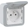 Prise étanche 2P + T PLEXO complet en saillie 16 A IP 55 - 069731-Legrand Outlet