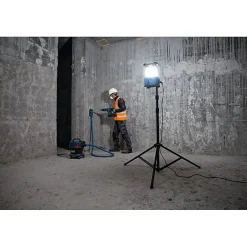 Projecteur de chantier hybride GLA 18VH-7500 7 500 lm 18V sans batterie ni chargeur 06014A5000^Bosch Outlet