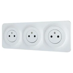 Triple prise avec terre prêt câblée Espen blanc composable-Jacobsen New