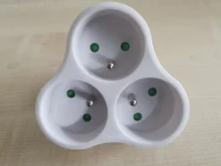 Triplite frontale triangulaire 3P 10/16A - Blanc^Dio Outlet