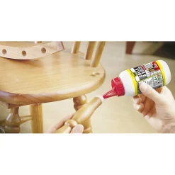 Colle à bois express - Plus forte que le bois, résistante à l'humidité, embout de précision, transparente, biberon 250g^UHU Clearance