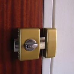 Verrou à bouton clés réversibles ø 23 mm / 45 mm^Abus Outlet