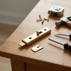 Verrou droit pour armoire l. 16mm x H. 70mm x EP. 7 mm^Diall Sale